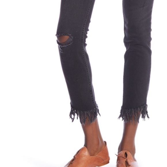 NWOT Free People Distressed Jeans - Picture 7 of 11